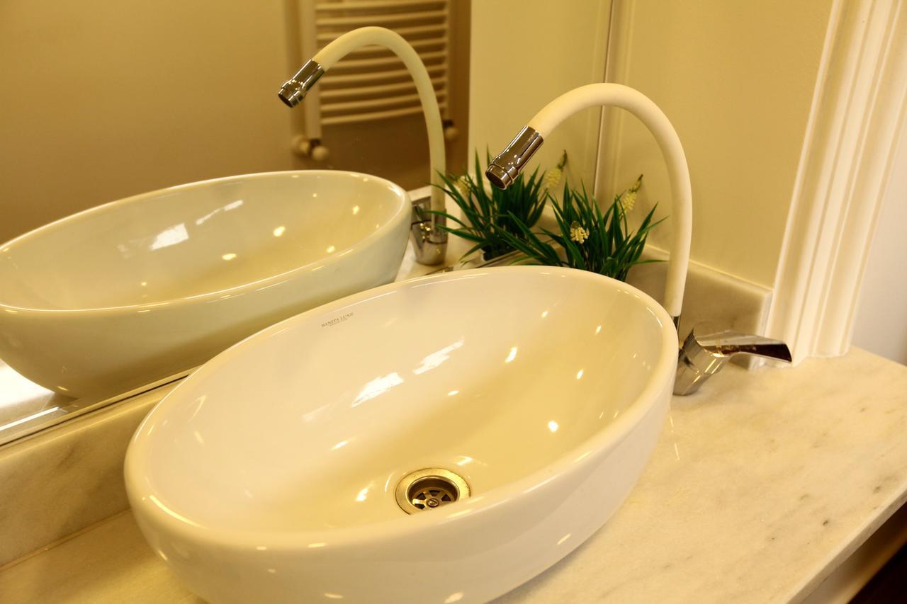 Stay Boutique Hotel Тбилиси Екстериор снимка