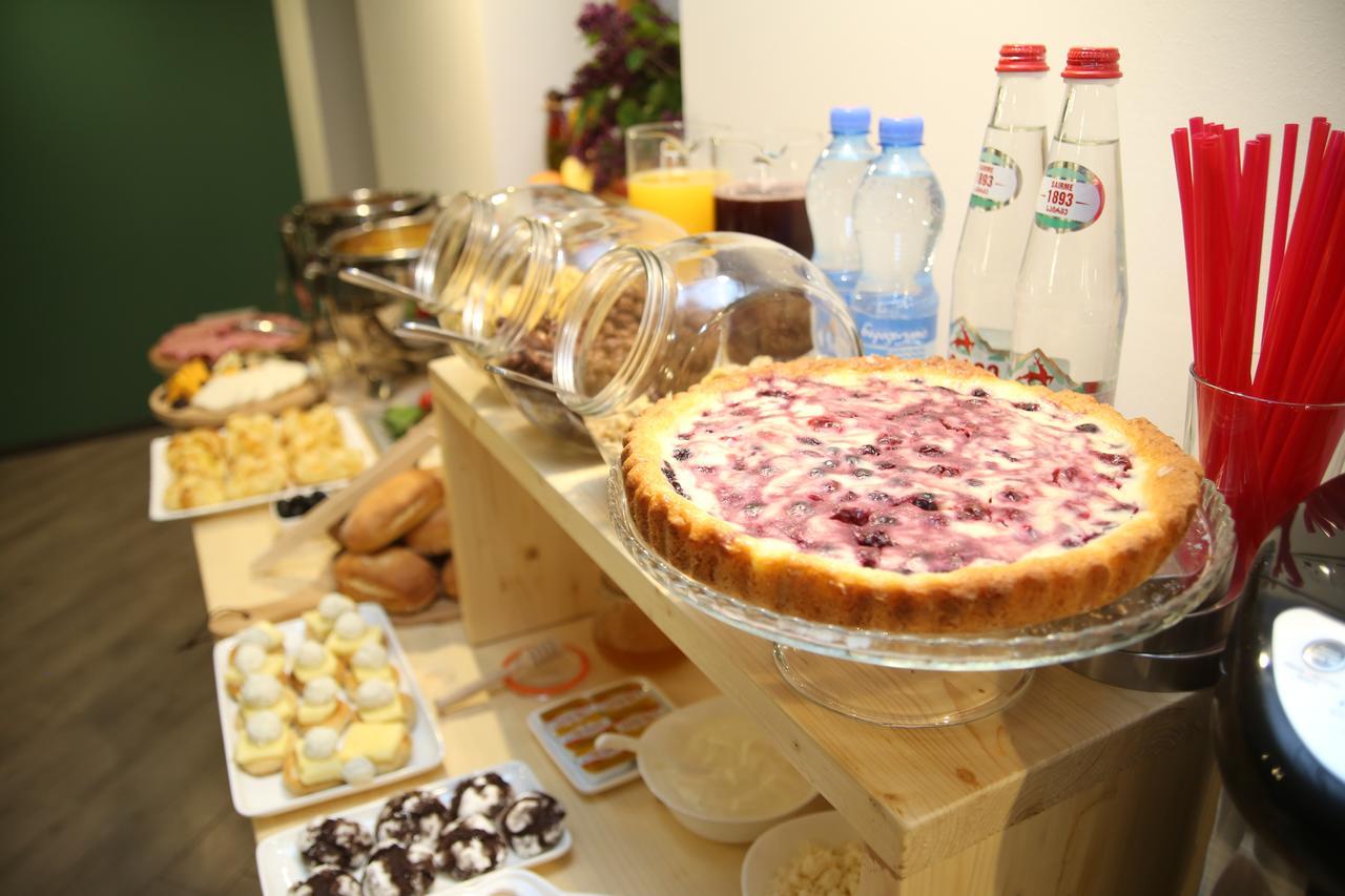 Stay Boutique Hotel Тбилиси Екстериор снимка