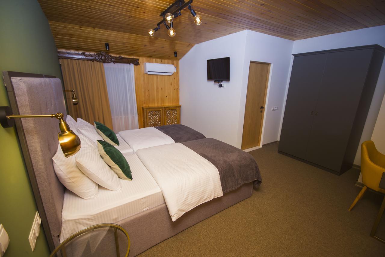 Stay Boutique Hotel Тбилиси Екстериор снимка