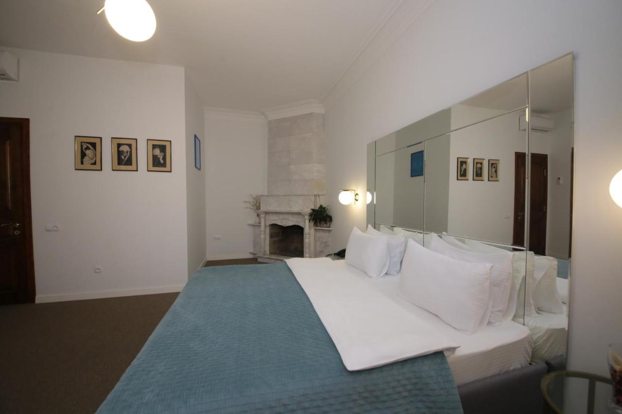 Stay Boutique Hotel Тбилиси Екстериор снимка