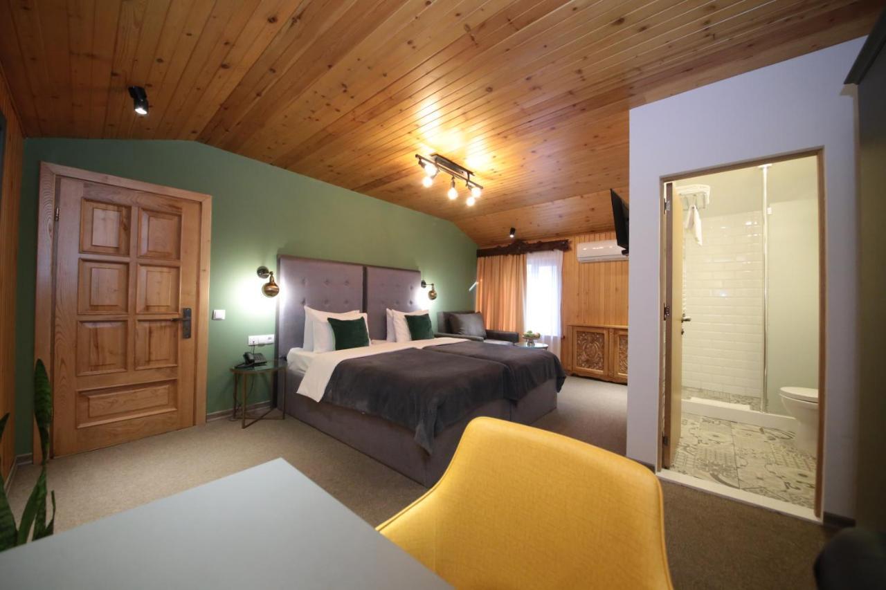 Stay Boutique Hotel Тбилиси Екстериор снимка